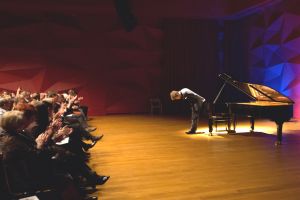 1205th Liszt Evening, Szymon Nehring - piano, Juliusz Adamowski - commentary. <br> The National Forum of Music - Red Hall, 17th April 2016. Photo by Andrzej Solnica.